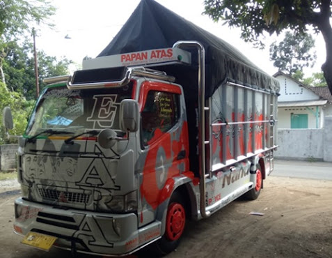 Sewa Truk Surabaya Jombang