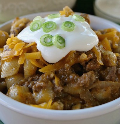 CHEESY SALSA VERDE TACO PASTA