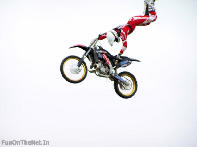 bike stunts. ike stunts images.