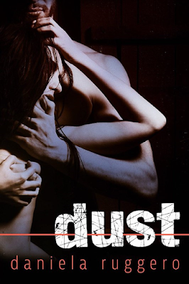 recensione dust di daniela ruggero