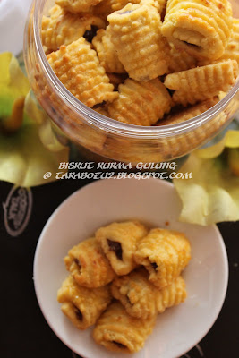 BISKUT KURMA GULUNG  AIR TANGAN ZUHAIDA