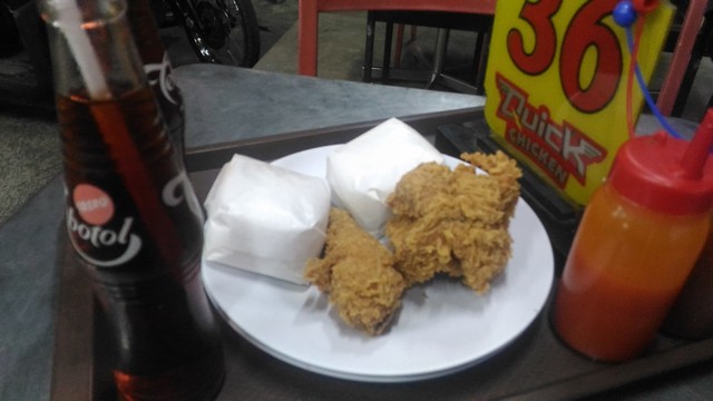 Pesanan paket ayam goreng