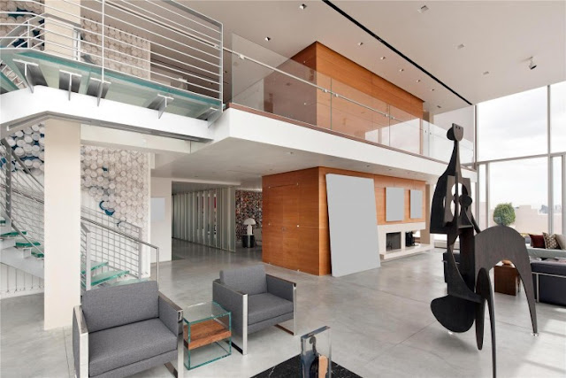 $45 Million Glass Skyloft Penthouse Apartment Overlooking New York City