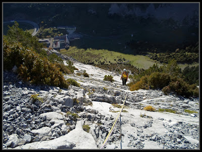 Escalando Tobazogan al Tobazo, Rioseta