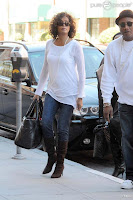  ... com set 1279909 whitney houston leaves a medical building in