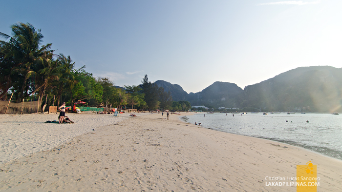 Koh Phi Phi Loh Dalum Beach