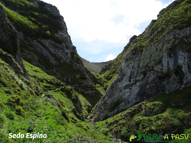 Ruta al Pierzu desde Priesca: Sedo Espina