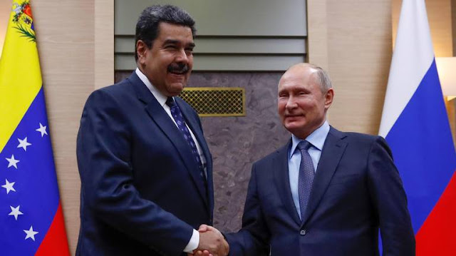 La crisis del gobierno de Nicolás Maduro en Venezuela supone un riesgo político para Rusia.