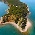 Εγγλεζονήσι: Το ακατοίκητο νησί κοντά στην Αθήνα γεμάτο με υπέροχες παραλίες