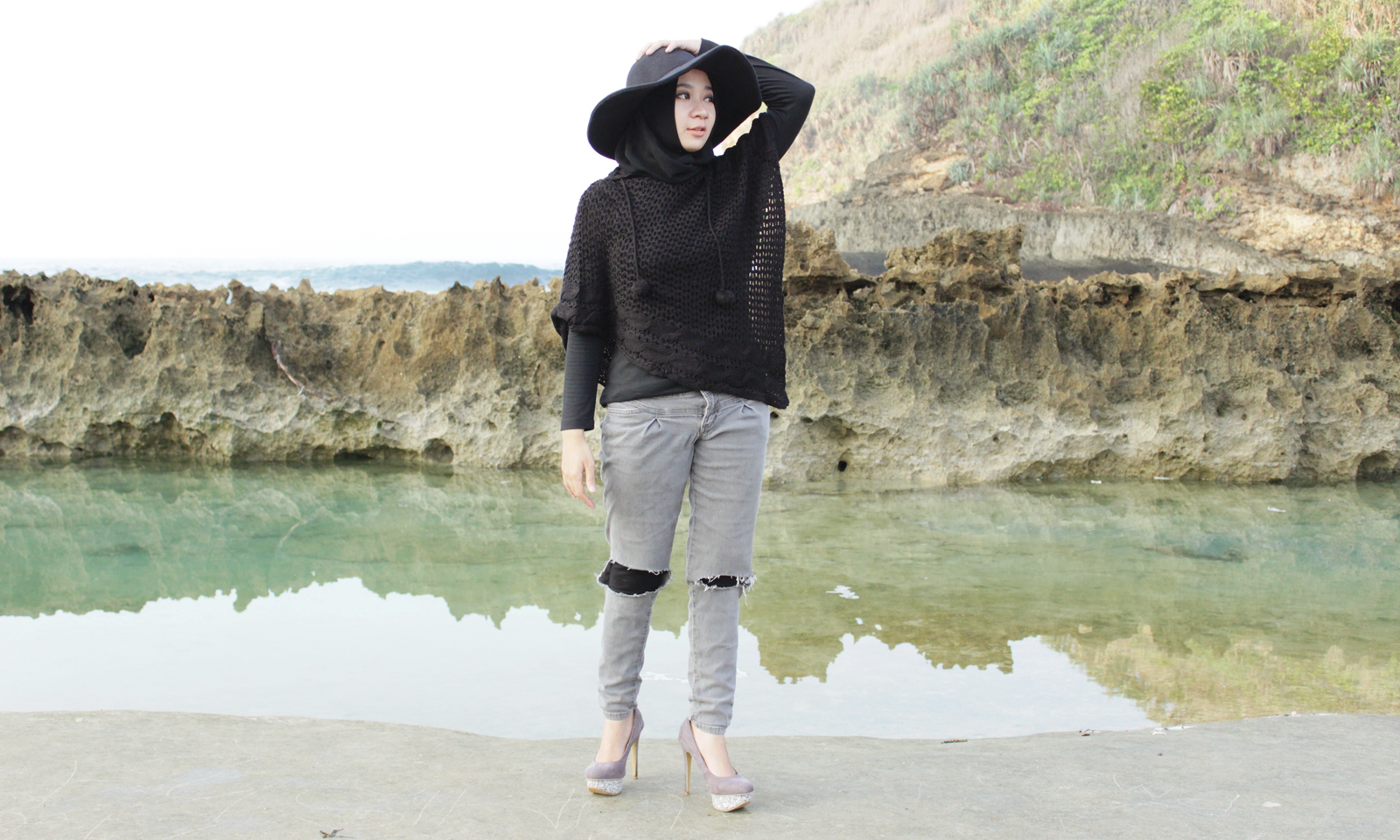 Outfit Hijab Buat Ke Pantai