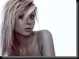 Tara Reid 9 unique desktop wallpapers