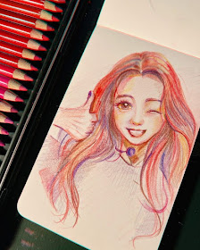 10-An-encouraging-smile-Pencil-Portraits-Aiwei-www-designstack-co