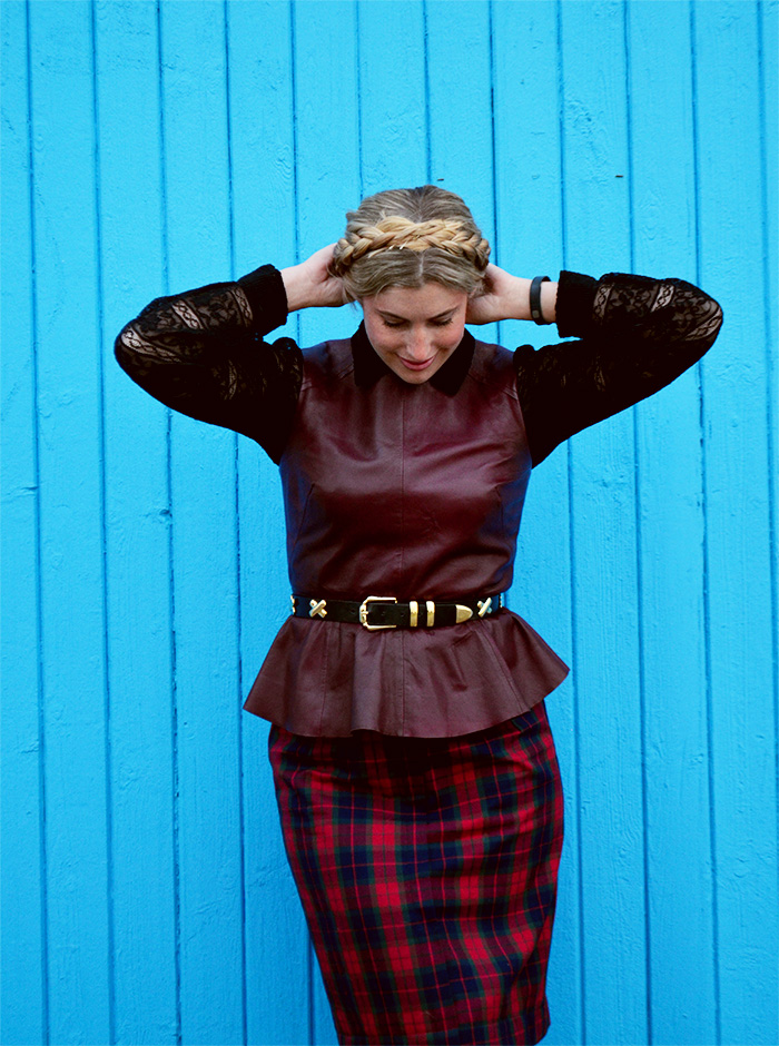 http://inthedressupbox.blogspot.com.au/2015/08/tartan.html