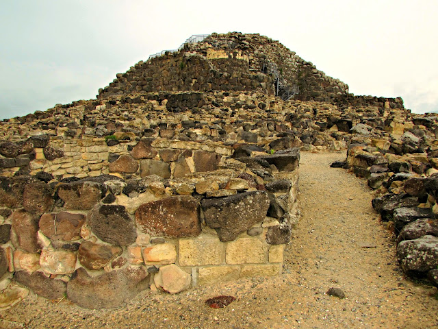 Italia; Italy; Italie; Cerdeña; Sardinia; Serdegna; Sardegna; Sardigna; Sardìnnia; Sardaigne; Barumini; Nuraghe; Nuraga; Su Nuraxi di Barumini; Patrimonio de la Humanidad; World Heritage Site; Patrimoine mondial