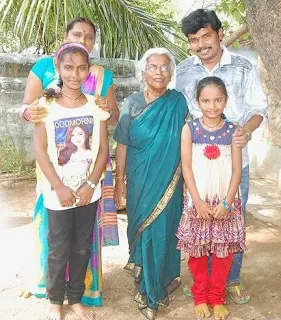 Sampoornesh Babu Family Wife Parents children's Marriage Photos