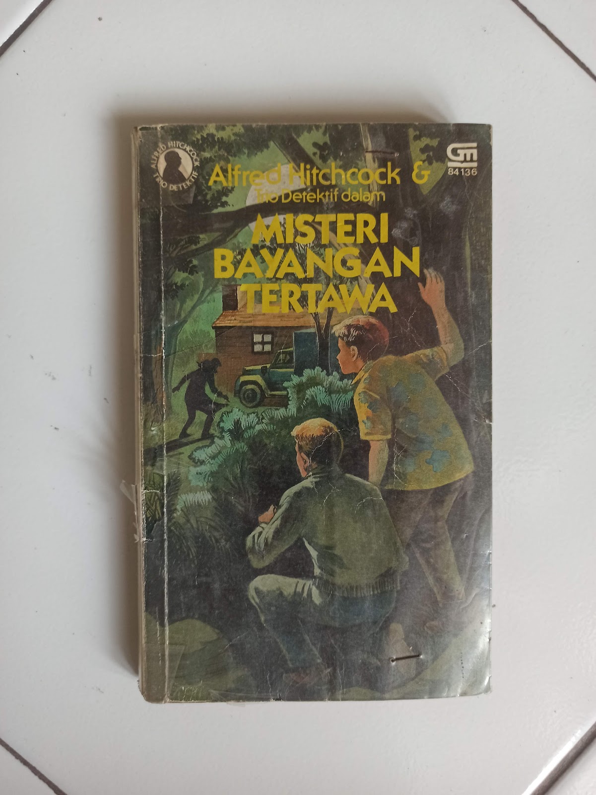 Alfred Hitchcock & Trio Detektif: Misteri Bayangan Tertawa