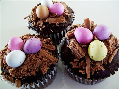 easter bunny cake decorating ideas. Easter Egg cupcake recipes and