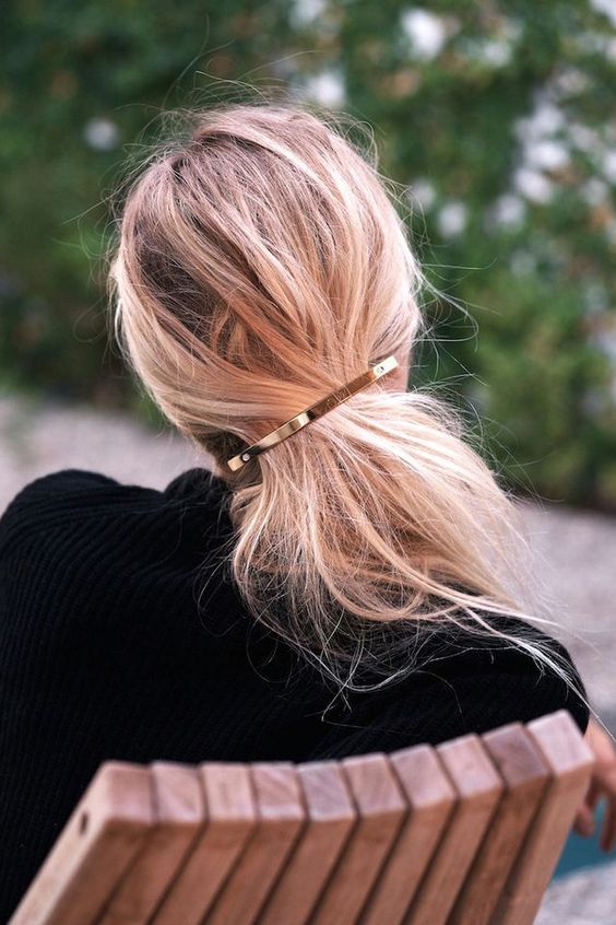 Hair Must-Have: The Gold Barrette