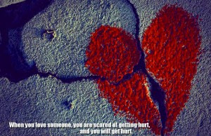 445+ Best Love hurt images with quotes in Hindi, English for Whatsapp