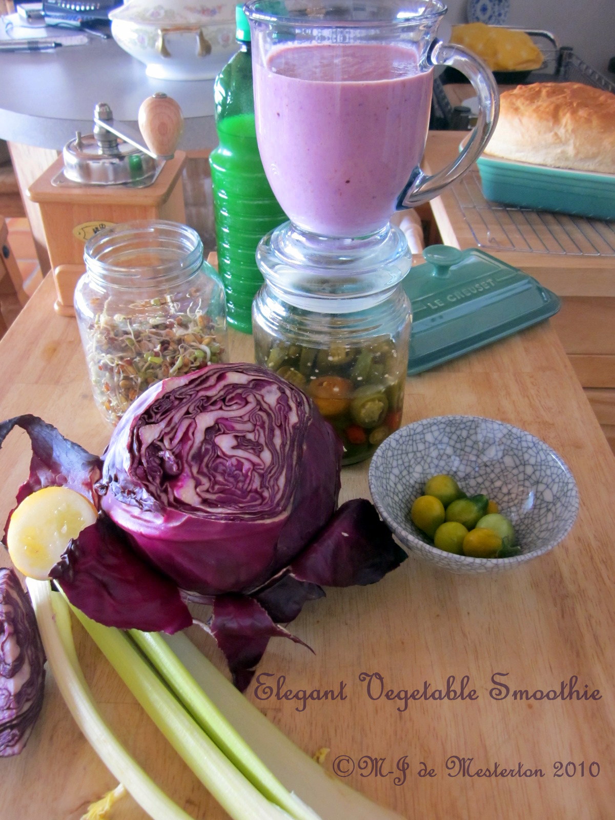 traditional white bathroom Elegant Home-Grown Vegetable Smoothie