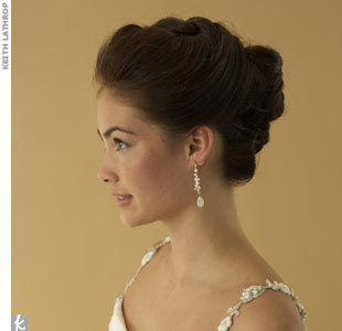 Updo Hairstyles for A Wedding