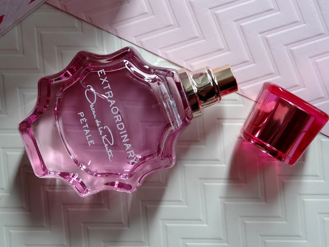 Oscar de la Renta Extraordinary Petale Eau de Parfum