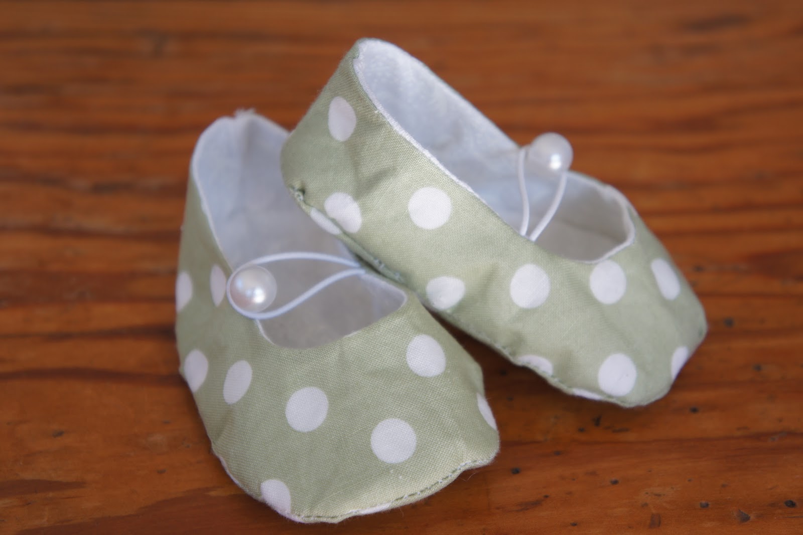 Something to Relish: Handmade baby shoes