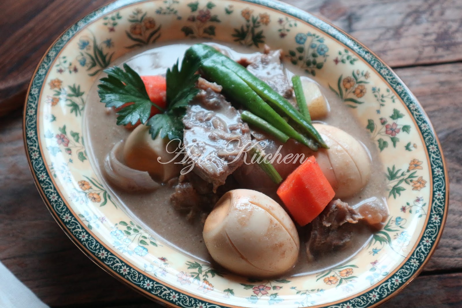 Kurma Daging dan Telur - Azie Kitchen