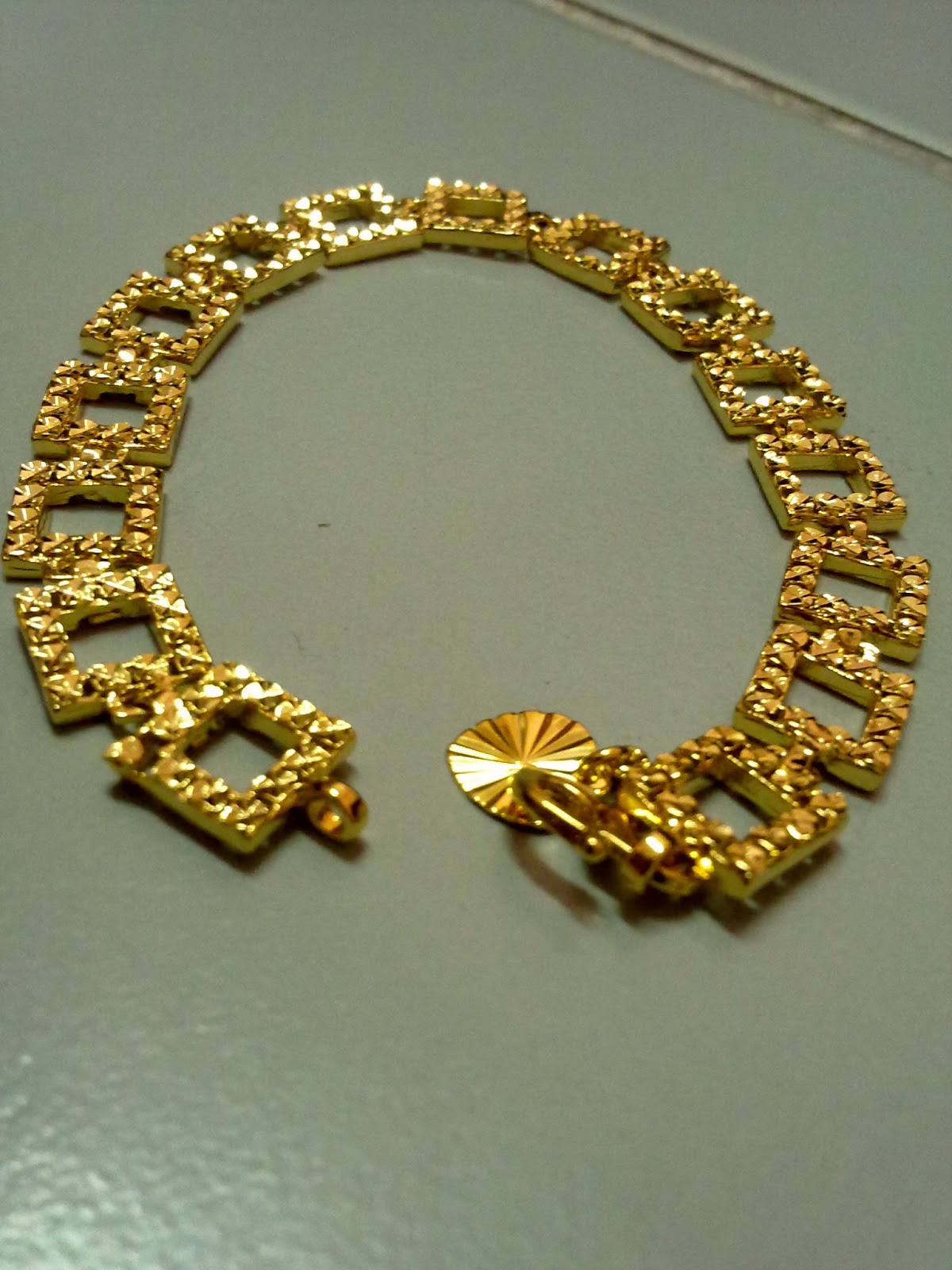 Koleksi aleesya Gelang Tangan Emas Korea GB01 08