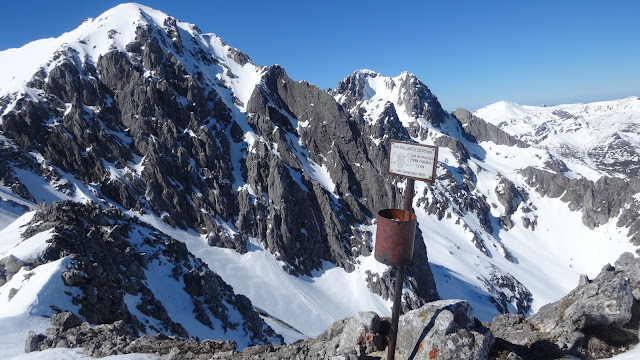 Ruta al Pico Valjarto en el Macizo del Mampodre.