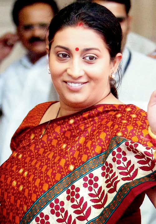 Smriti Irani HD wallpapers Free Download