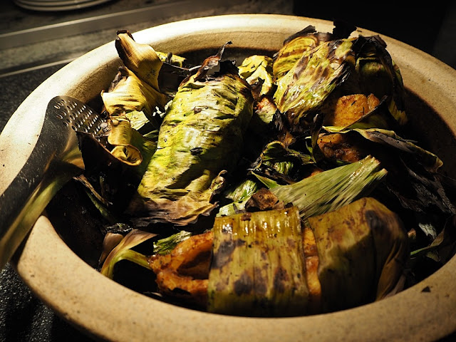 Assorted Grilled Fish Wrapped In Banana Leaf