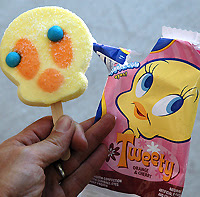 Tweety Bird popsicle