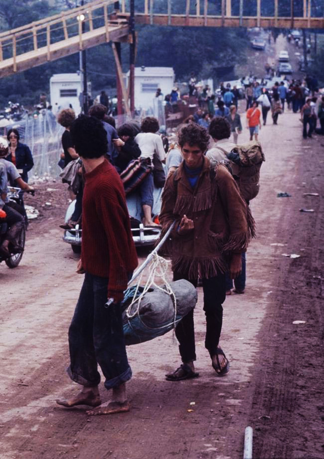 60 Amazing Photographs Showing Life, Love, and Community at the