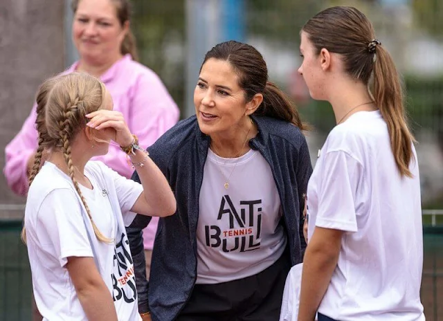 Danish Crown Princess Mary, together with executives of The Mary Foundation, visited Gladsaxe Tennis Club