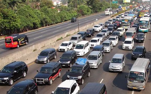 Puncak Arus Balik Diprediksi Akan berlangsung Senin Pagi, Setelah Libur Panjang ! 