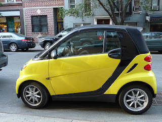 New York City, yellow Smart car