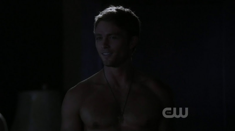 Wilson Bethel Shirtless in Hart of Dixie s1e06