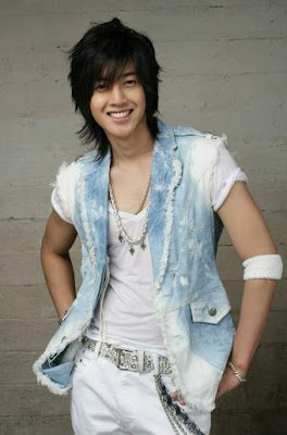 Kim Hyun-joong picture