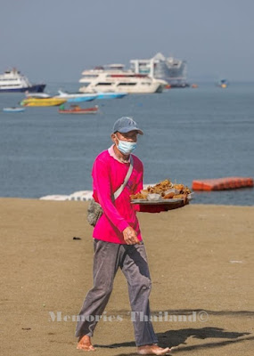 Pattaya beach vendor ready to serve traditional food in the early morning
