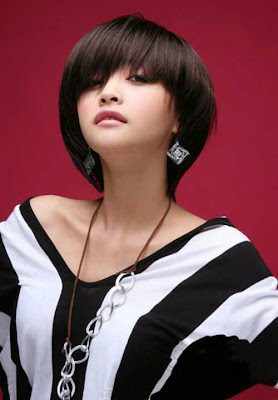 Short Blonde Straight Bob Hairstyles