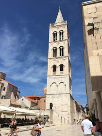 Catedral de Santa Anastasia y la Torre del Campanario - Zadar - Croacia Catedral de Santa Anastasia y la Torre del Campanario - Zadar - Croacia