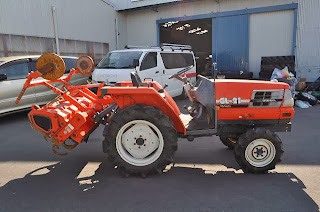 Kubota Tractor 4WD for Kenya to Mombasa