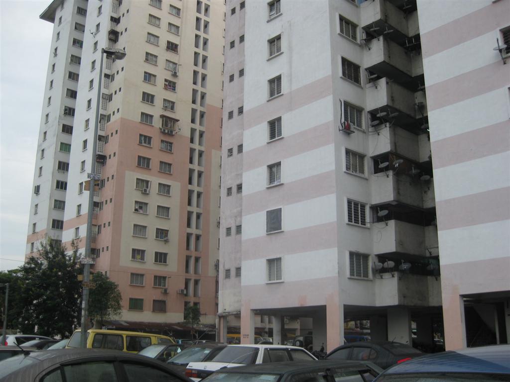 flat rent  For Sale / Rent: For Sale: Pelangi Damansara, Flat, Kota Damansara | 1024 x 768