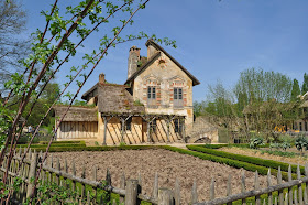 The Queen's Hamlet, Notes from France - In the Footsteps of Marie-Antoinette, photo by modernbricabrac