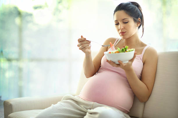 Pregnant women dieting