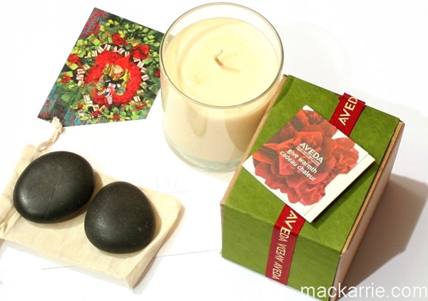 c_AGiftOfWarmthAndLightAveda