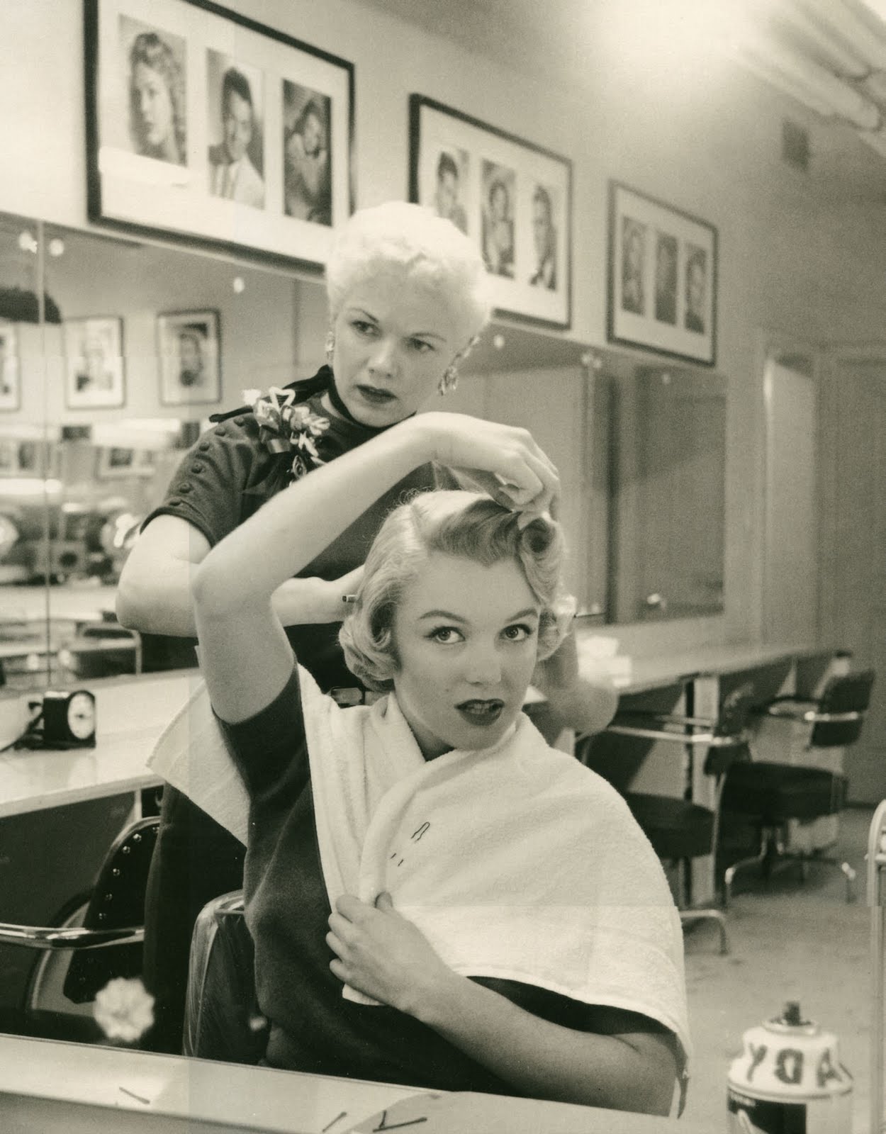 vintage hairstyling on Vintage Scientist  Vintage Hairstyles