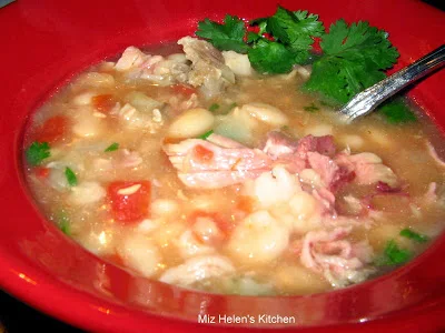 Southwest White Bean Stew at Miz Helen's Country Cottage