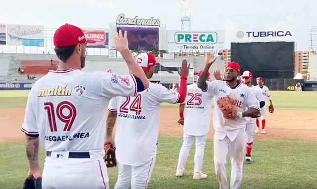 UN BOJOTE DE PELOTEROS FUERON DEJADOS EN LIBERTAD POR CARDENALES